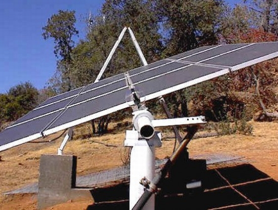  tracking solar panel