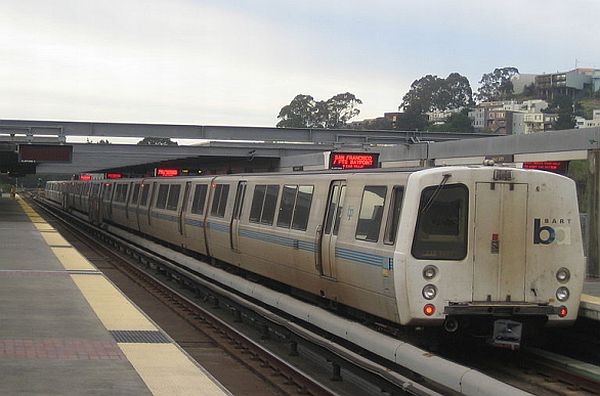 The world in a train by francisco icasiano essay 06 image