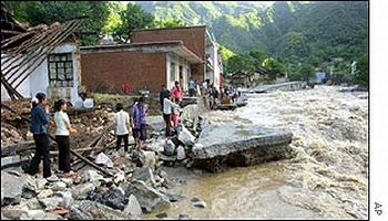 china facing floods and landslides