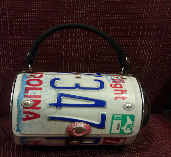 Muse TLicense plate purseswo