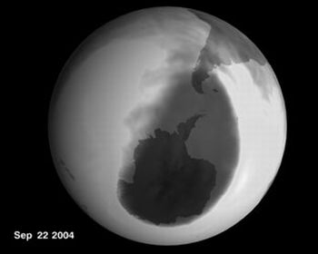 nasa   2004 antarctic ozone hole