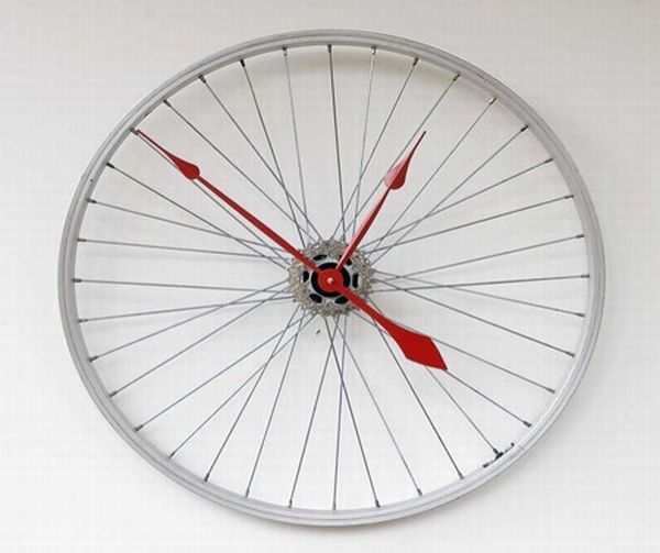 Recycled bike wheel clock