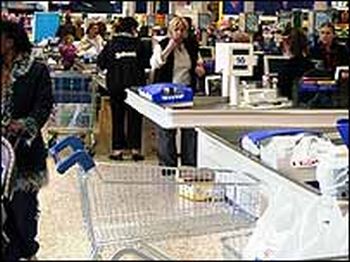 use of plastic bags in supermarkets 9