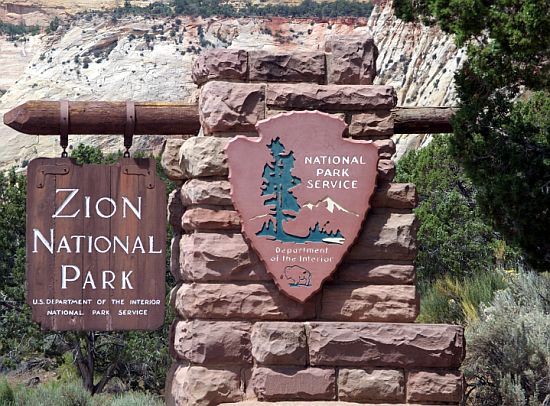 zion national park entrance