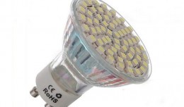 800px-60_LED_3W_Spot_Light_eq_25W