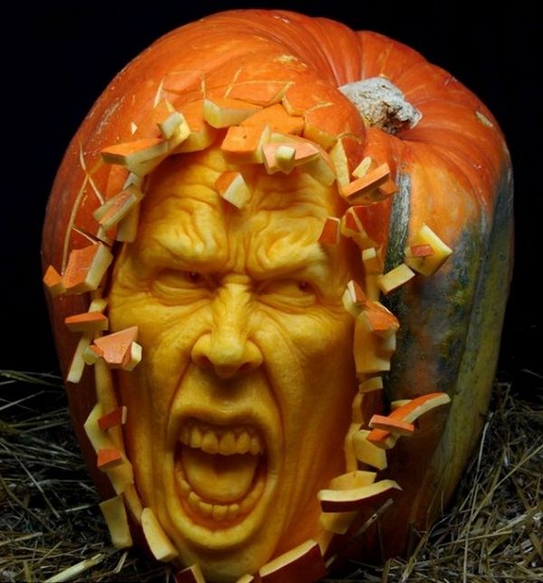 fruit-and-vegetable-sculptures-7_WhJQ4_24429.jpg