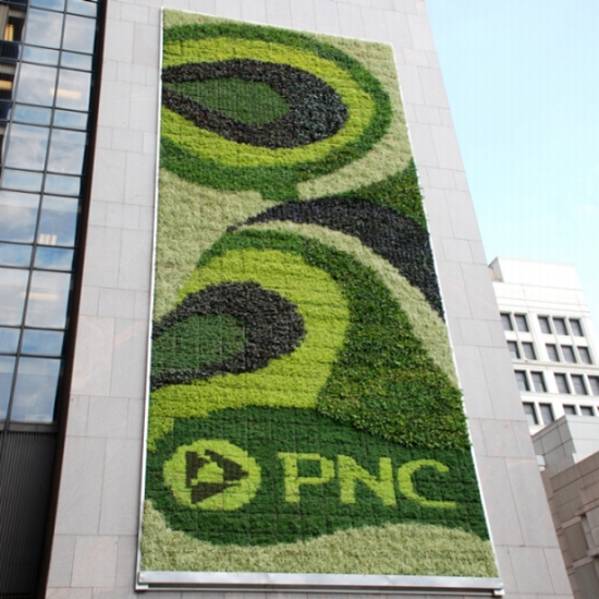 green wall 01