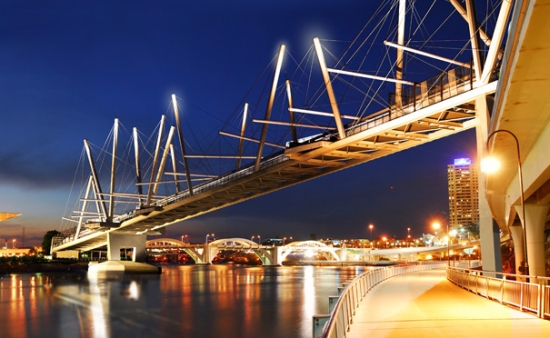 worlds largest solar powered footbridge
